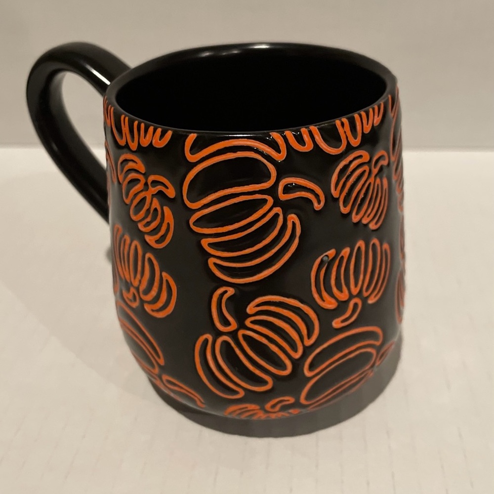Crofton pumpkin mug 11oz